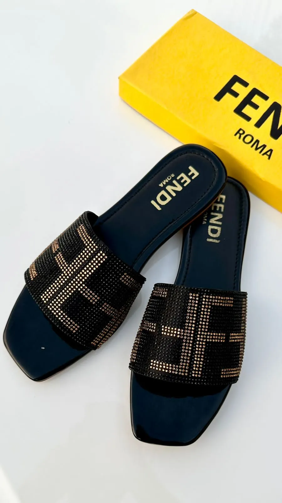 Fendi Illusion Flats (Black)