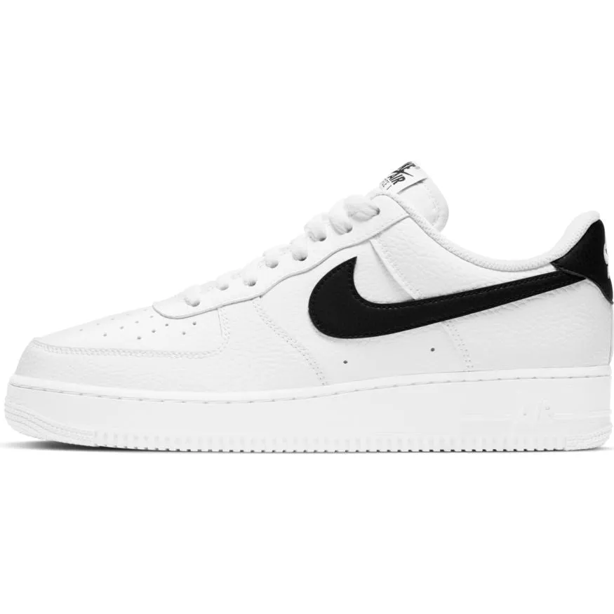 Nike Mens Air Force 1 '07 Running Shoes