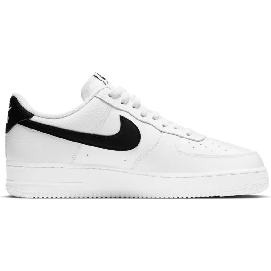 Nike Mens Air Force 1 '07 Running Shoes