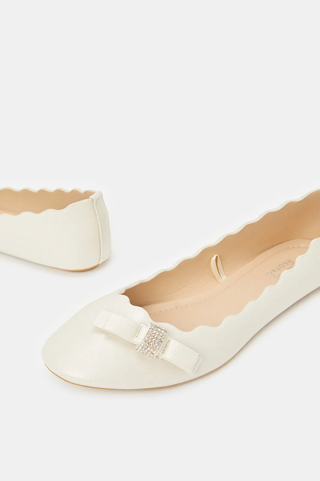 Senior Girls Cream Bow Ballerina