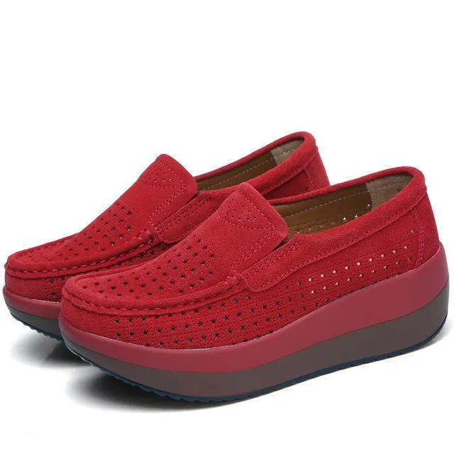 USS Shoes Beth M8 Women's Moccasin Shoes